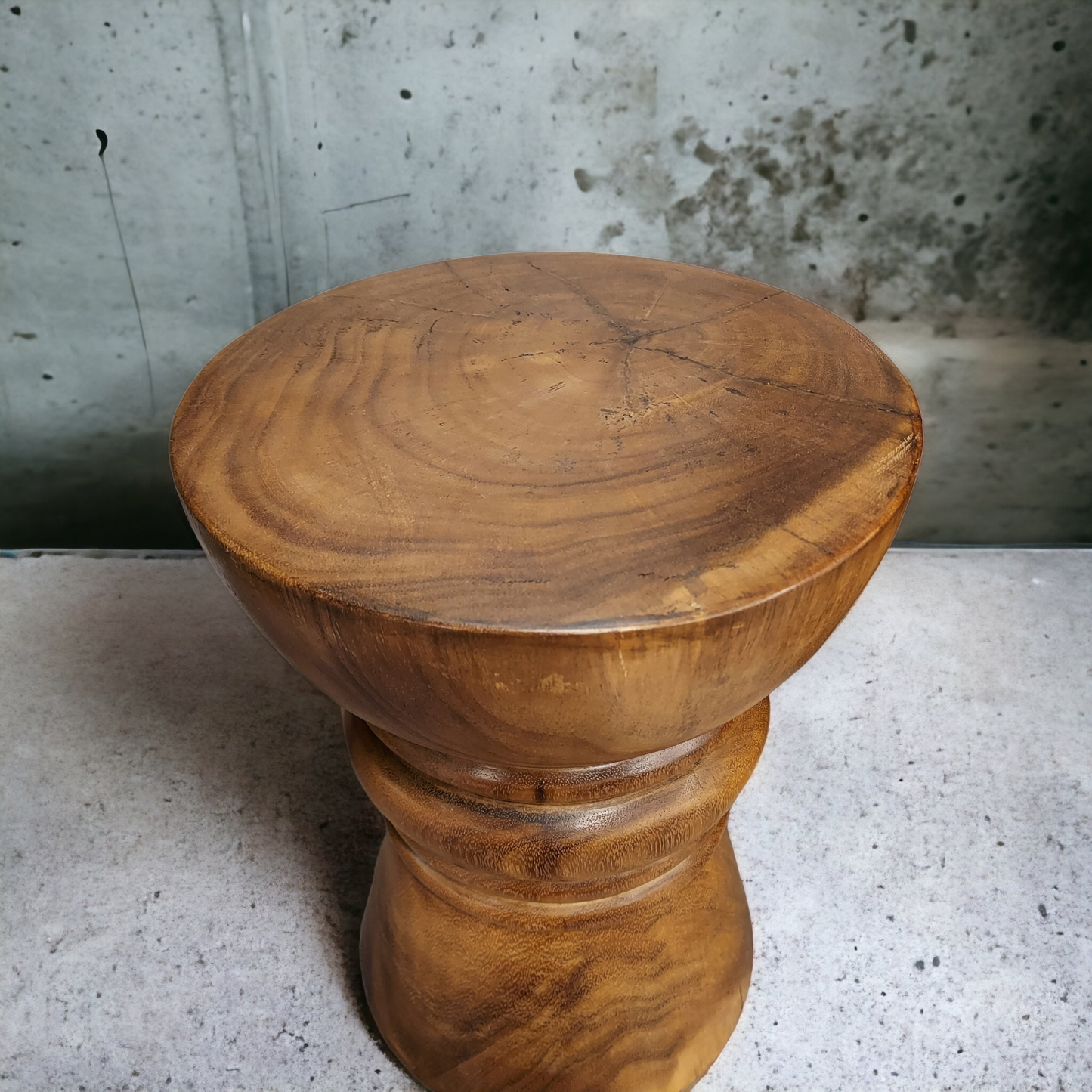 Pion rain wooden stool (display)